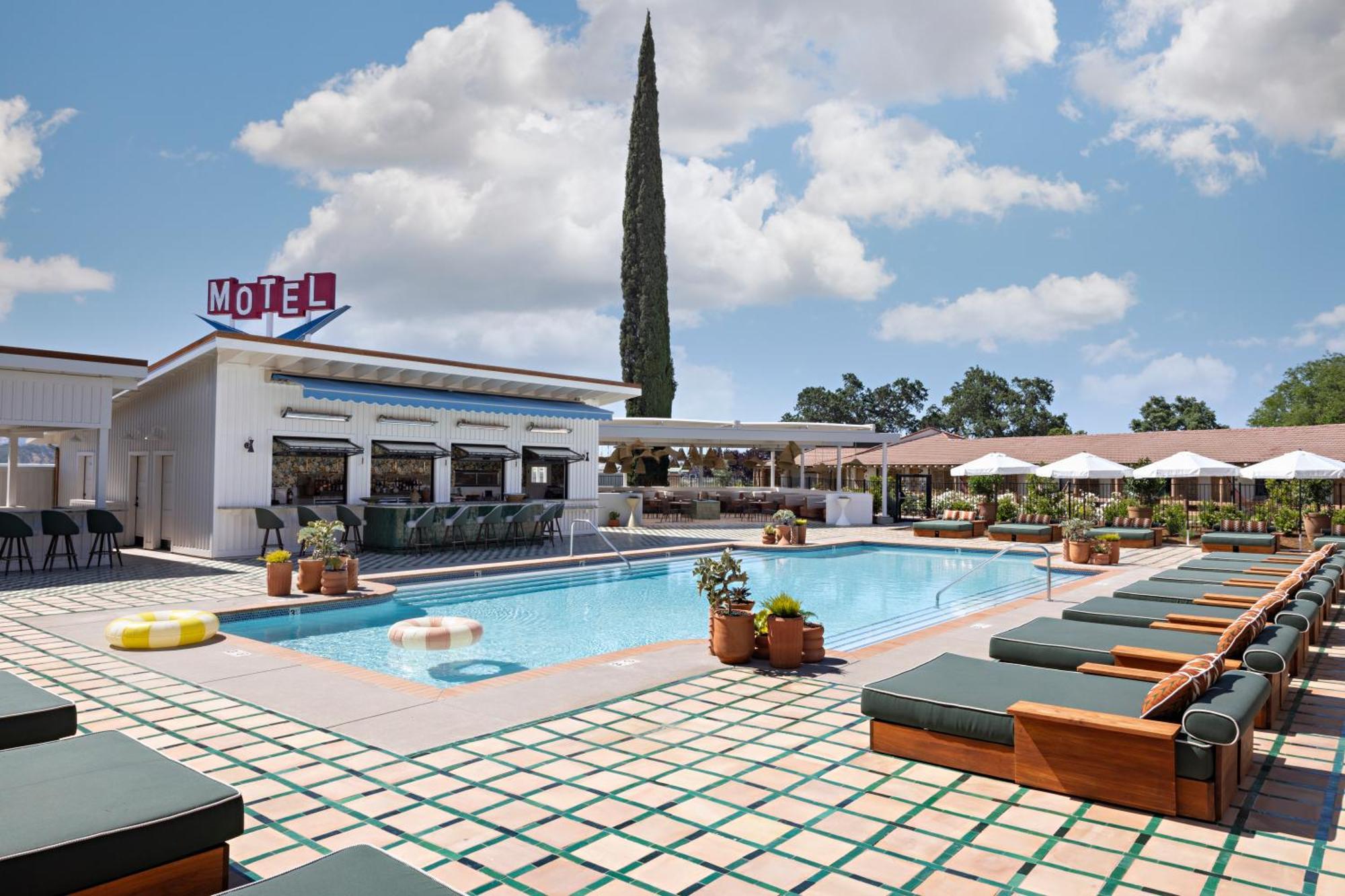 River Lodge Paso - 21 & Over Pool El Paso de Robles Exterior foto